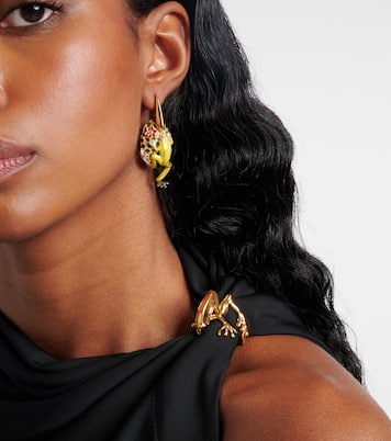 Orecchini Rana in argento sterling bagnato in oro 18kt con perle | Bottega Veneta