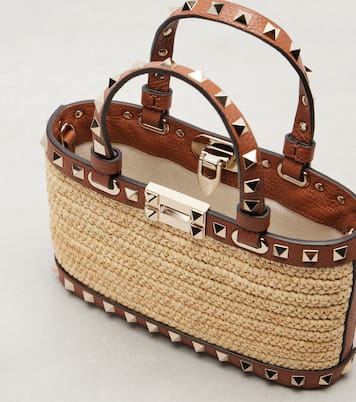 Rockstud Mini raffia tote bag | Valentino Garavani