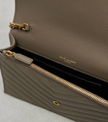 Cassandre matelassé leather wallet on chain | Saint Laurent