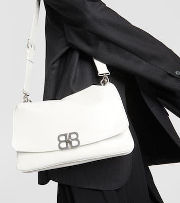 Schultertasche BB aus Leder | Balenciaga