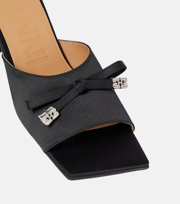 Mules Bow in raso con decorazione | Ganni
