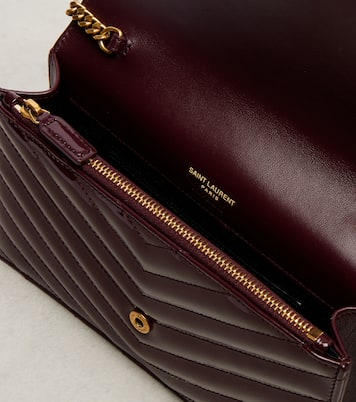 Cassandre Envelope leather wallet on chain | Saint Laurent