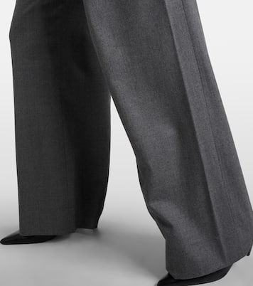 Weite Low-Rise-Hose aus Wollflanell | Wardrobe.NYC