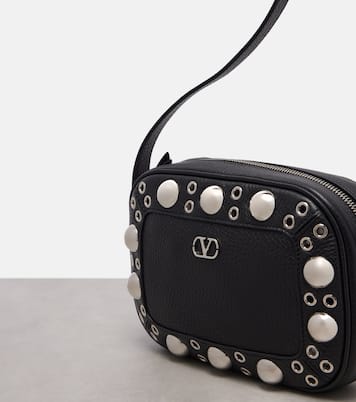 Nellcôte leather crossbody bag | Valentino Garavani