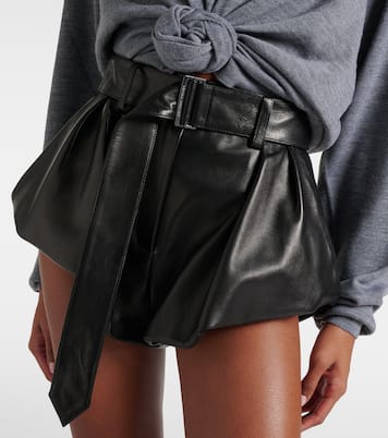 Shorts de piel de tiro alto con cinturón | Magda Butrym