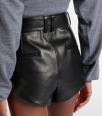 Shorts de piel de tiro alto con cinturón | Magda Butrym