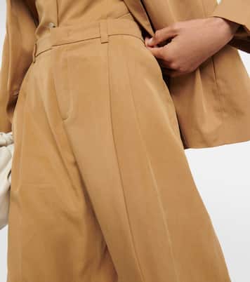 Pantalon plissé ample à taille basse | Vince