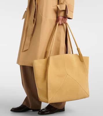 Shopper aus Veloursleder  | Victoria Beckham