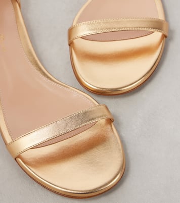 Sandalen aus Metallic-Leder | Gianvito Rossi