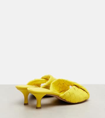 Blink 50 Intrecciato leather mules | Bottega Veneta