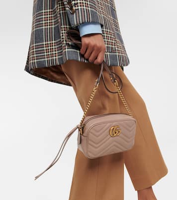 Schultertasche GG Marmont Mini aus Leder in Beige Gucci Mytheresa