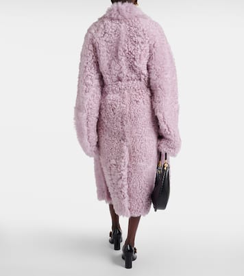 Abrigo envolvente oversized de borrego | Bottega Veneta
