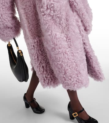 Abrigo envolvente oversized de borrego | Bottega Veneta