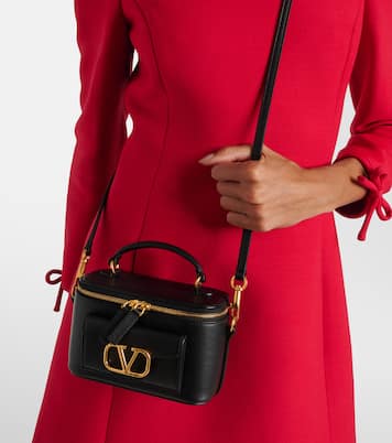 Tote VLogo Signature Locò Mini aus Leder | Valentino Garavani