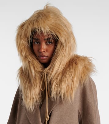 Faux fur hood | Ruslan Baginskiy