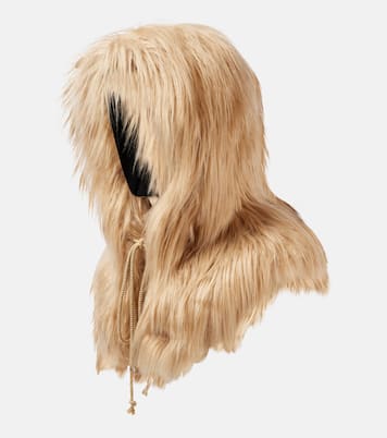 Faux fur hood | Ruslan Baginskiy