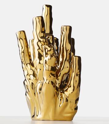 Coral porcelain vase by Norman Trapman | Polspotten