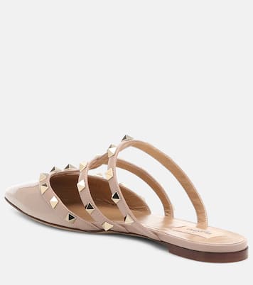 Mules Rockstud en cuir verni | Valentino Garavani