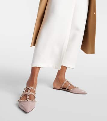 Mules Rockstud en cuir verni | Valentino Garavani