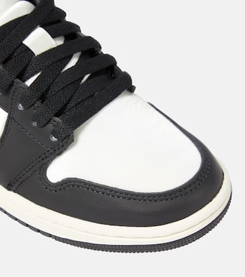Sneakers basse Air Jordan 1 in pelle | Nike