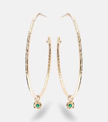 Orecchini a cerchio Nesting Gem Medium in oro 18kt con smeraldi | Octavia Elizabeth