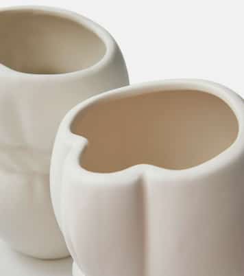 Two Misfits set of 2 vases | Completedworks