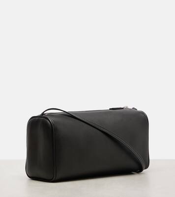 حقيبة للكتف من الجلد | The Row