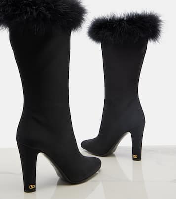 Botas altas Hotty de satén con plumas | Valentino Garavani