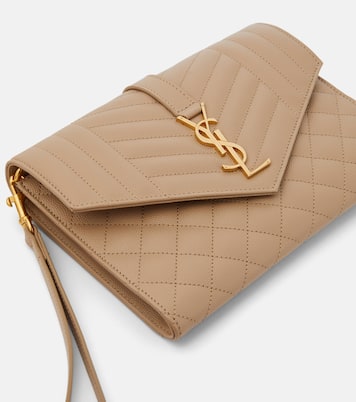 Pochette Envelope en cuir matelassé | Saint Laurent