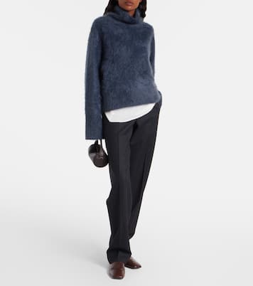 Floren cashmere sweater | Lisa Yang