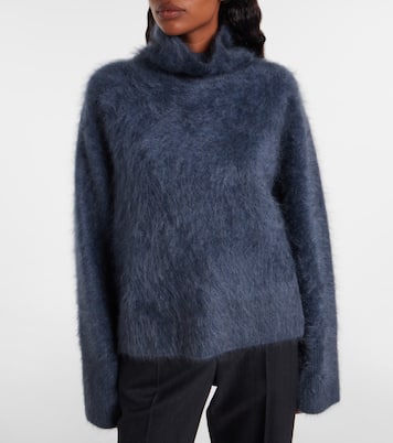 Floren cashmere sweater | Lisa Yang