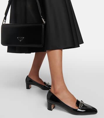 Verzierte Pumps aus Lackleder | Prada
