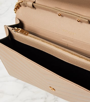 Cassandre matelassé leather wallet on chain | Saint Laurent