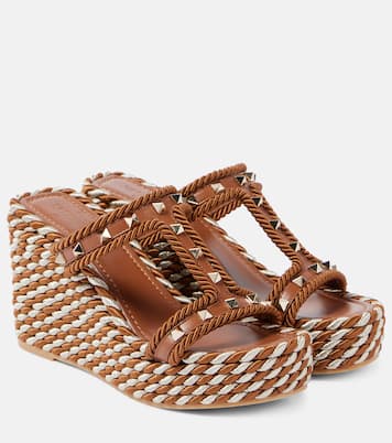 Alpargatas con cuña Rockstud de piel | Valentino Garavani
