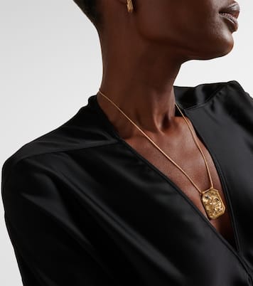 Dragon 18kt gold necklace with pearl and rubies | Marie Lichtenberg