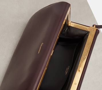 Tina Medium leather shoulder bag | Calvin Klein