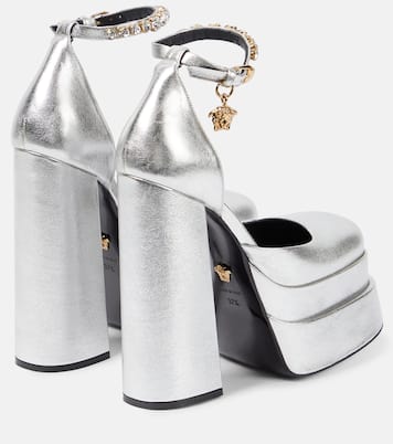 Medusa Aevitas leather platform pumps | Versace