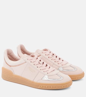 Upvillage leather sneakers in pink - Valentino Garavani Upvillage leather sneakers in pink - Valentino Garavani