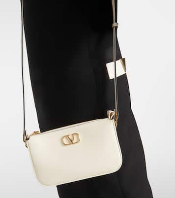 VLogo Signature leather pouch in white - Valentino Garavani