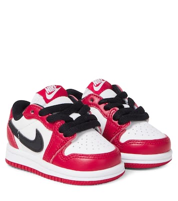 Baby Sneakers Jordan 1 Retro Chicago | Nike Kids