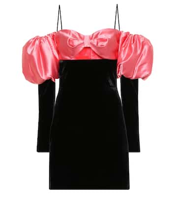 Robe en satin et velours à encolure bardot | Rasario
