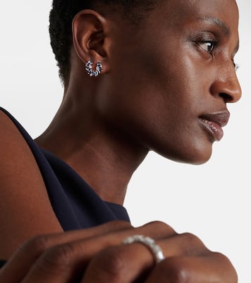 Boucles d’oreilles en or blanc 18 cts, diamants et saphirs | Suzanne Kalan
