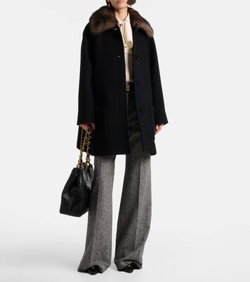 Laseine Small chevron leather tote bag | Valentino Garavani