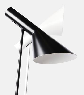 AJ floor lamp by Arne Jacobsen (US plug) | Louis Poulsen