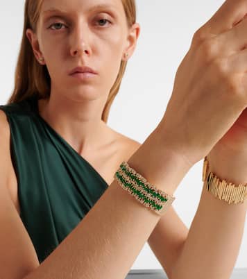 18kt gold bangle with emeralds and diamonds | Suzanne Kalan