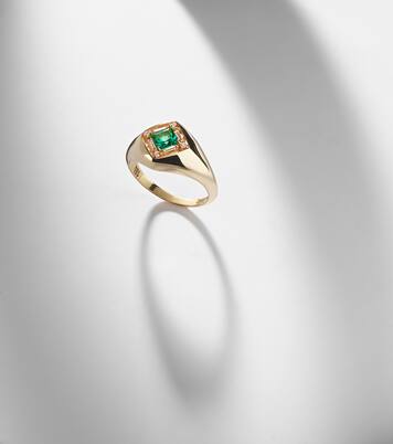 Signet Mini 18kt gold ring with emerald and diamonds | Suzanne Kalan