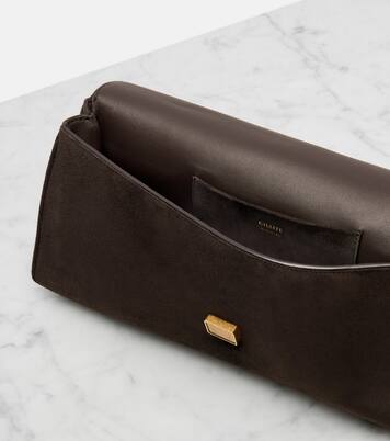 Clutch Audrey aus Veloursleder | Khaite