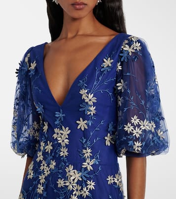 Abito lungo in tulle con applicazioni floreali | Costarellos
