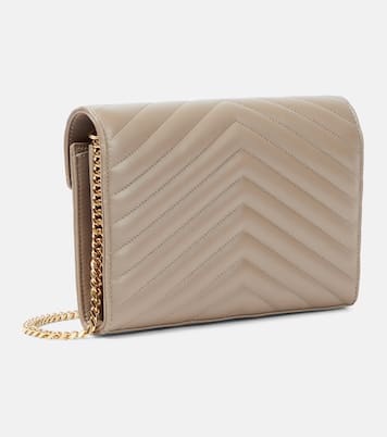 Cassandre matelassé leather wallet on chain | Saint Laurent