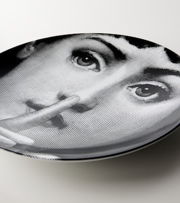 Tema e Variazioni n.334 porcelain wall plate | Fornasetti